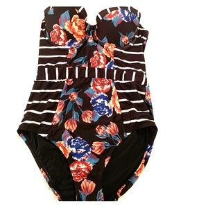 ModCloth bathing suit